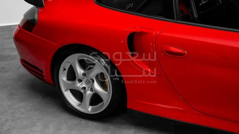 2002 بورش 911 كاريرا جي تي 2