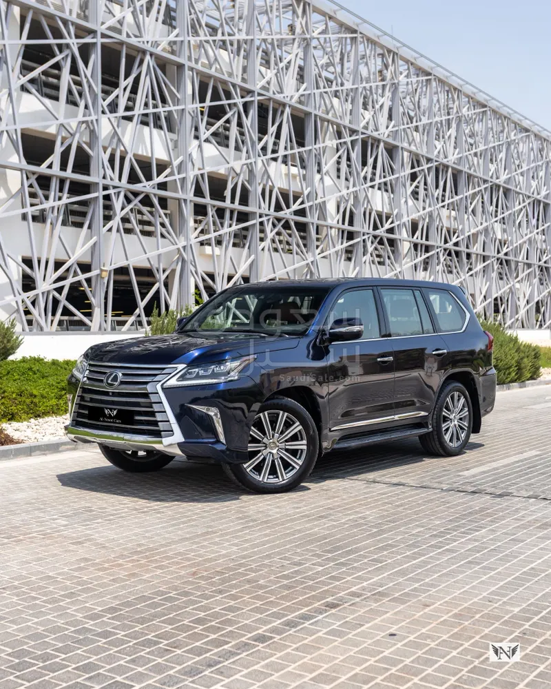 2017 Lexus LX 570