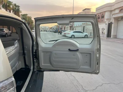 2010 Mitsubishi Pajero