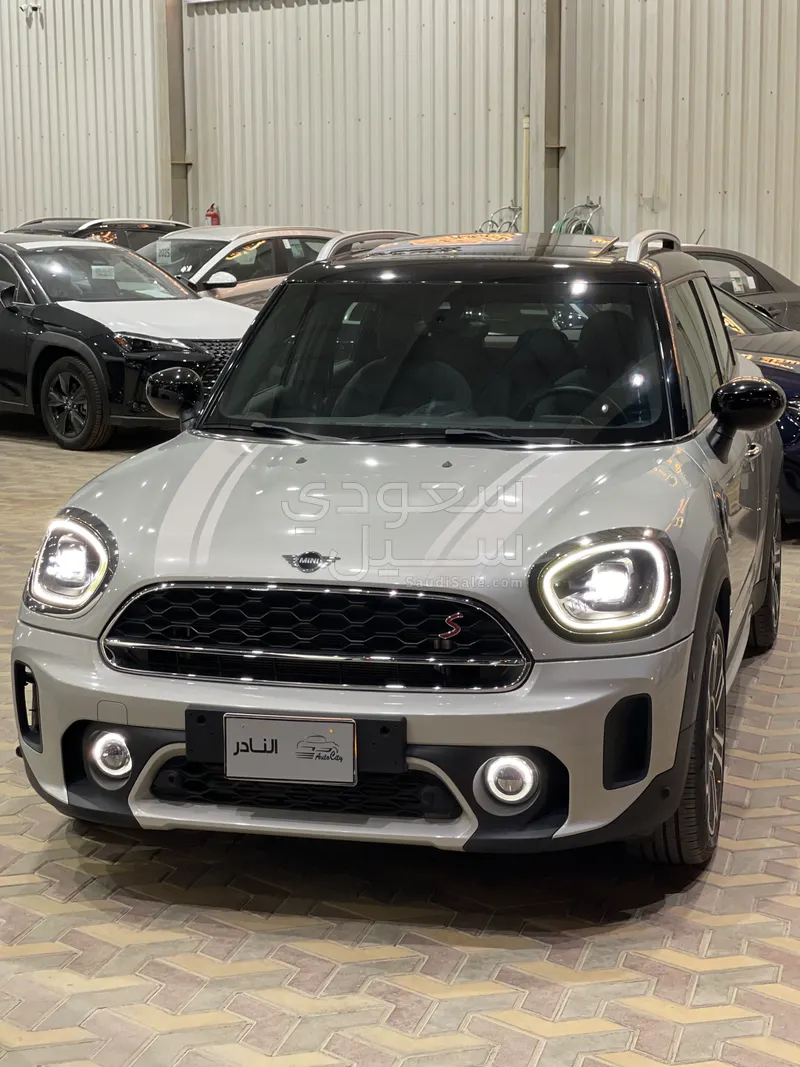 2023 ميني كونتري مان اس