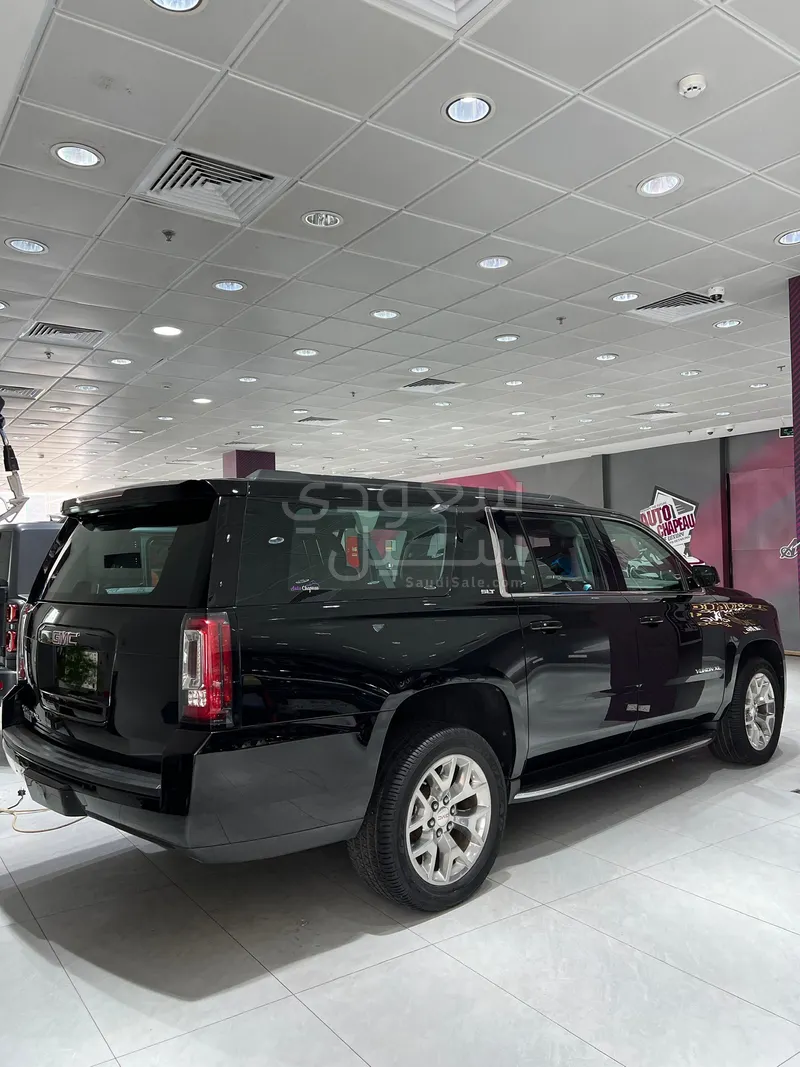 2018 GMC Yukon SLT
