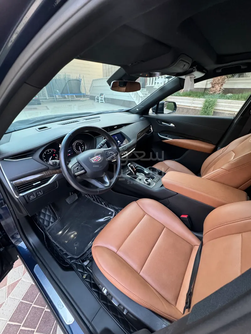 2021 Cadillac XT 4
