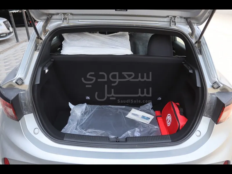 2025 ام جي كروس 3