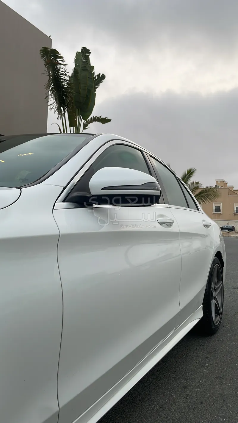 2016 Mercedes-Benz C 200 AMG