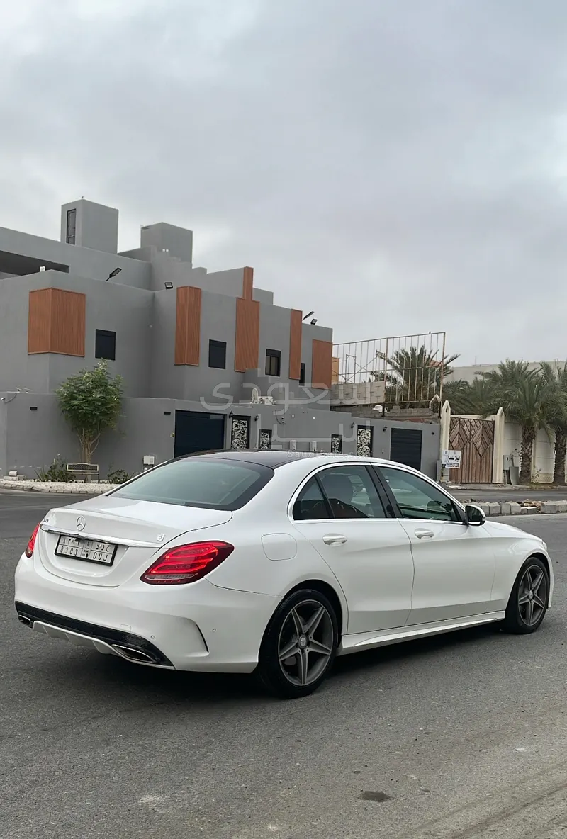 2016 Mercedes-Benz C 200 AMG