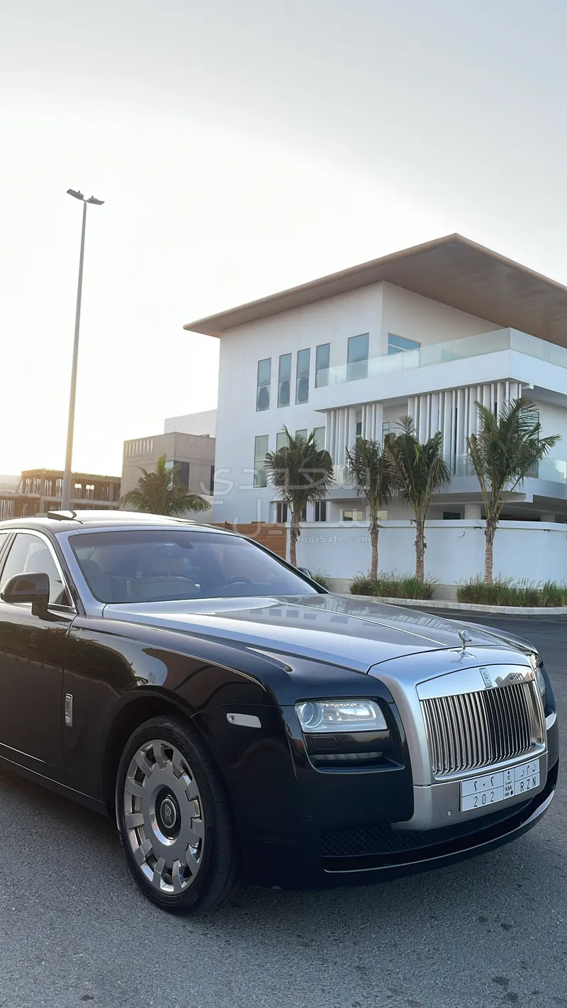 2014 رولز رويس قوست