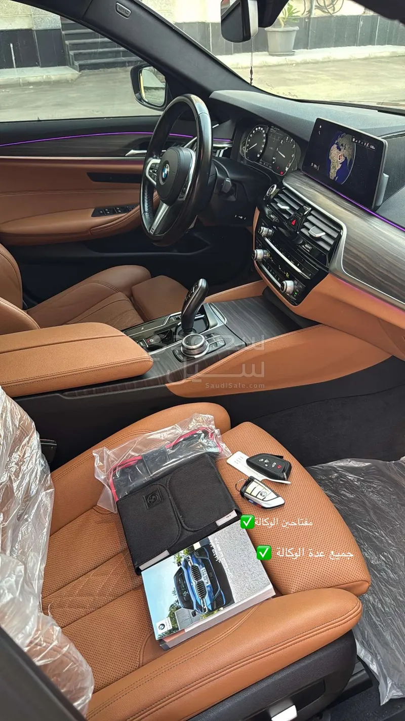 2021 بي ام دبليو الفئة الخامسة 520 أي إم كت