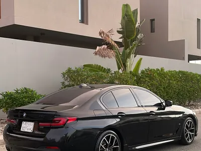 2021 بي ام دبليو الفئة الخامسة 520 أي إم كت
