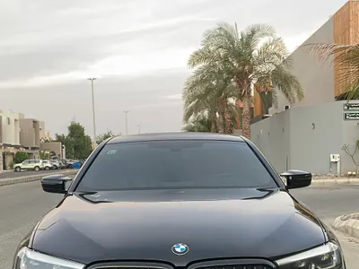 2021 بي ام دبليو الفئة الخامسة 520 أي إم كت