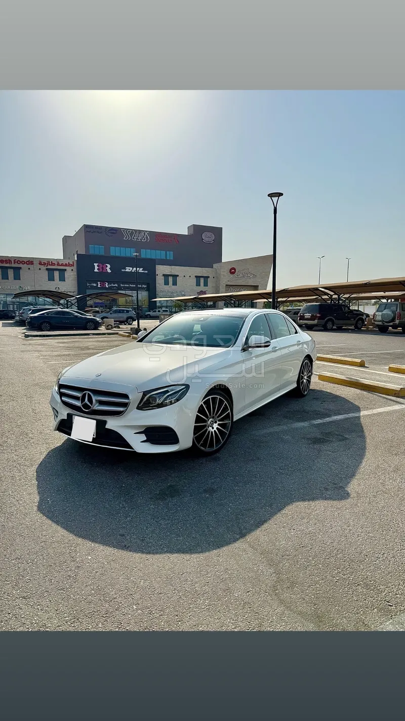 2017 Mercedes-Benz E 200