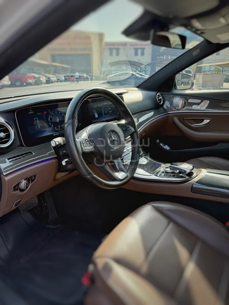2017 Mercedes-Benz E 200