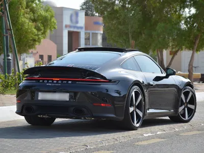 2025 بورش 911 كاريرا