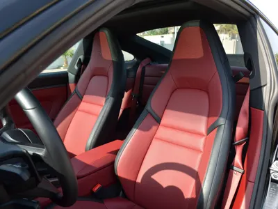 2025 بورش 911 كاريرا