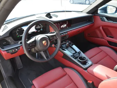 2025 بورش 911 كاريرا