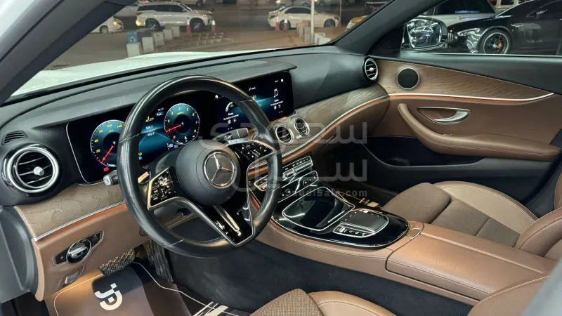 2022 Mercedes-Benz E 200