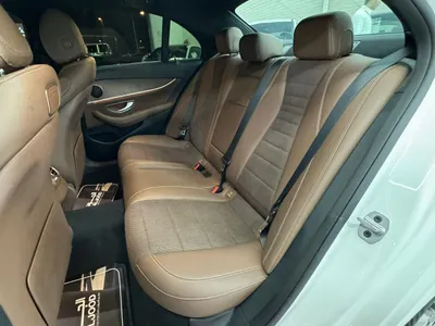2022 Mercedes-Benz E 200