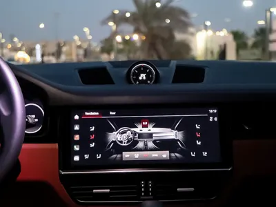 2023 Porsche Cayenne Platinum edition