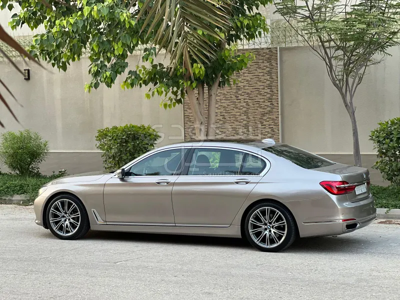 2017 BMW 7 Series 730Li