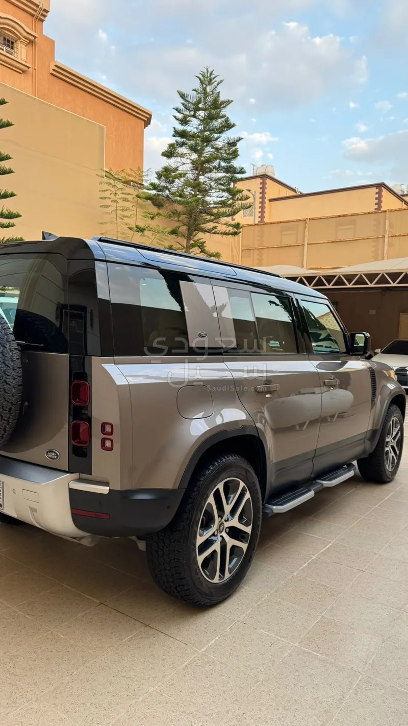 2023 Land Rover Defender 110
