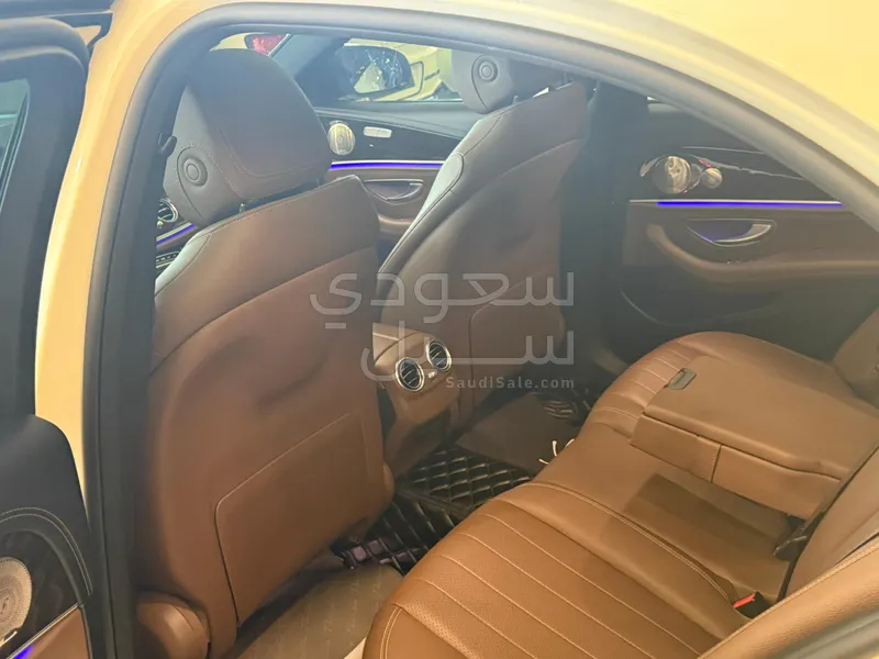 2021 مرسيدس - بنز إي 200