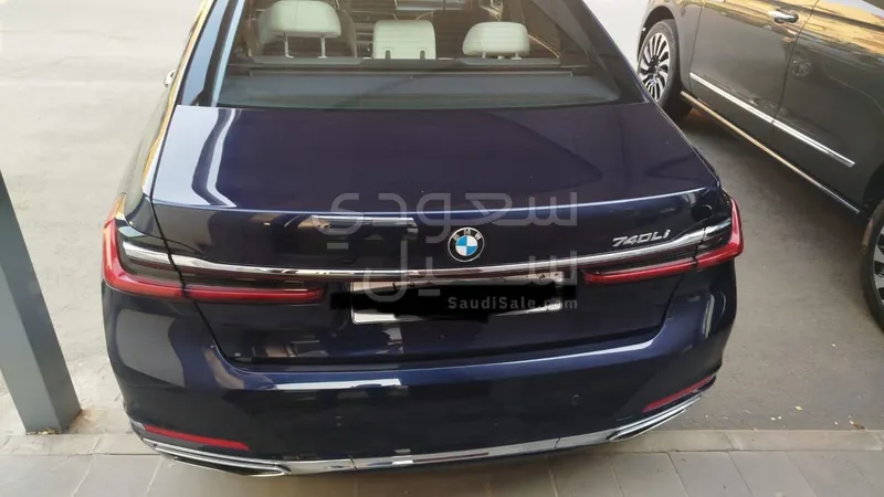 2020 بي ام دبليو الفئة السابعة 730 إل أي