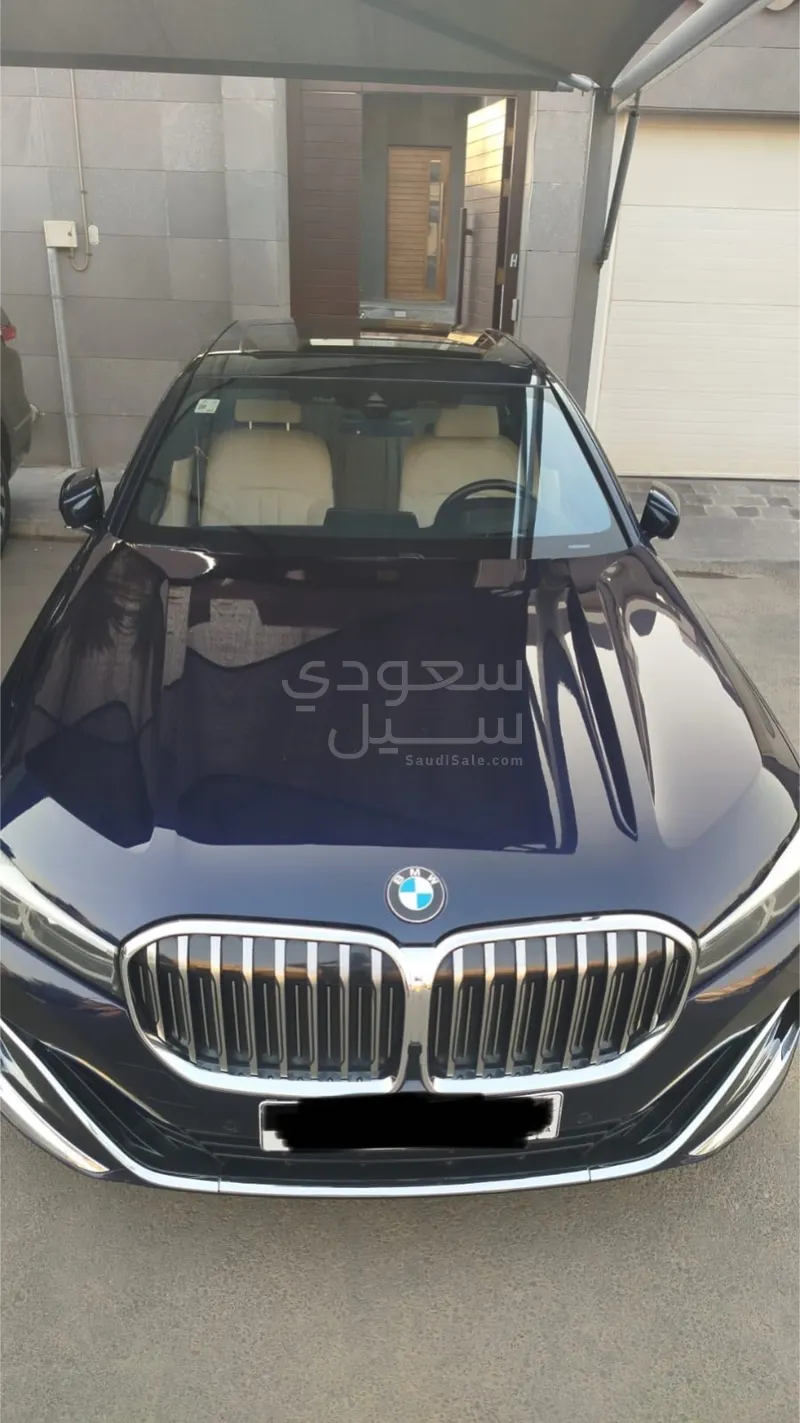 2020 بي ام دبليو الفئة السابعة 730 إل أي
