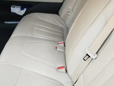 2020 بي ام دبليو الفئة السابعة 730 إل أي