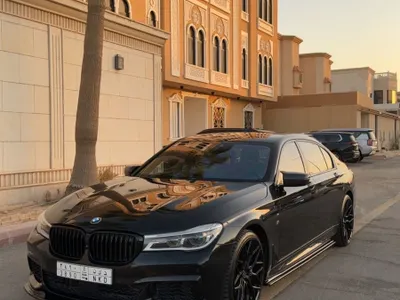 2018 بي ام دبليو الفئة السابعة 760 إل أي إم