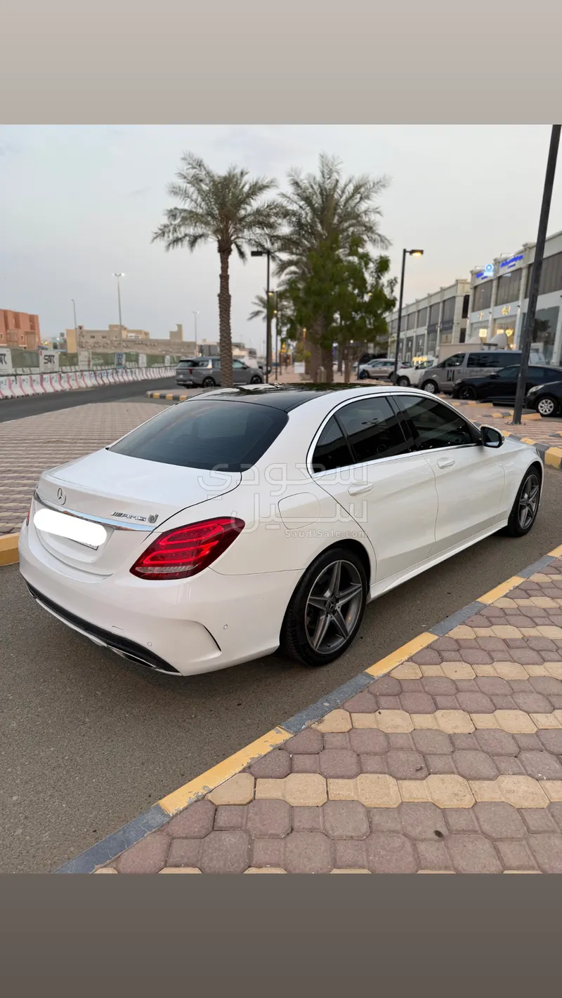 2018 مرسيدس - بنز سي 200 أي إم جي