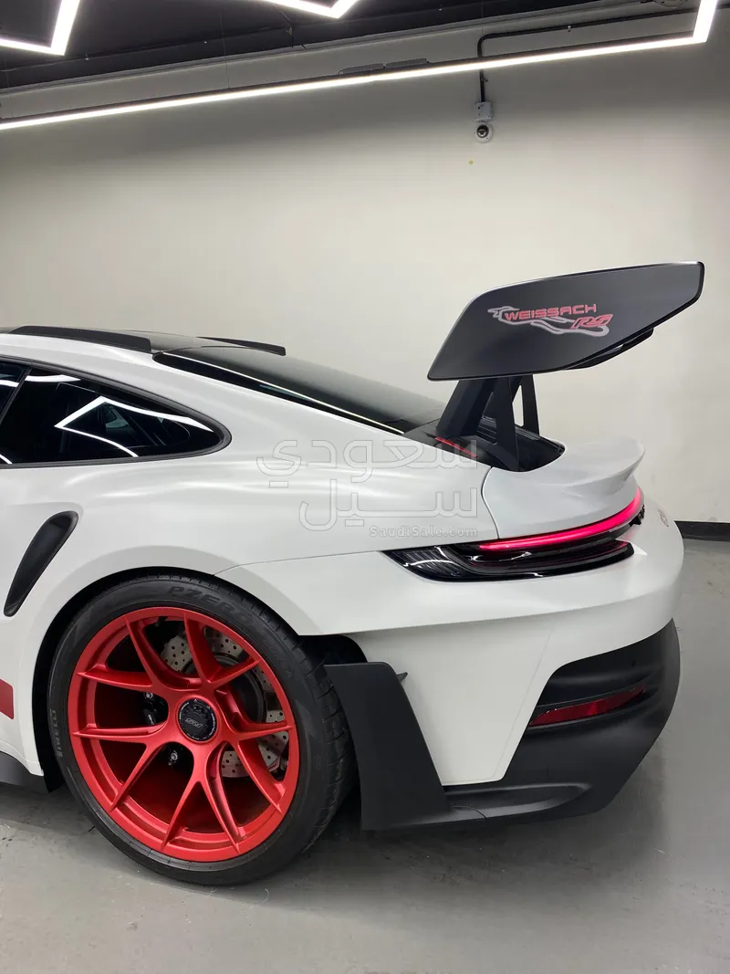 2025 بورش 911 جي تي 3 ار اس