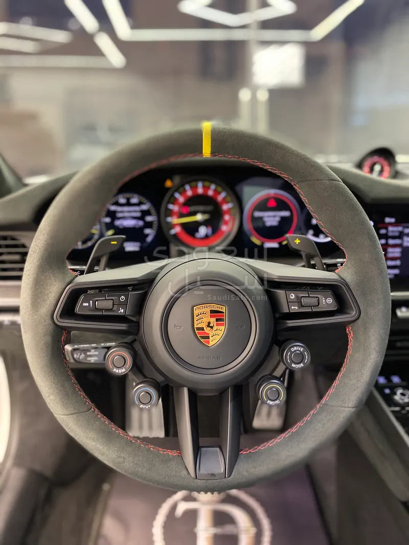 2025 بورش 911 جي تي 3 ار اس