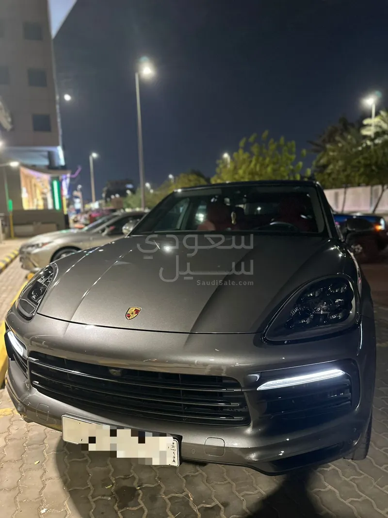 2020 Porsche Cayenne Coupe