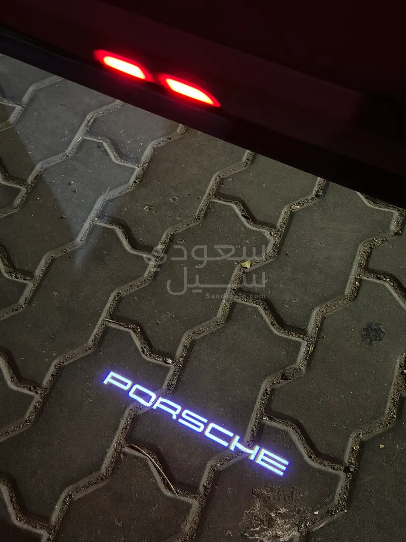 2020 Porsche Cayenne Coupe
