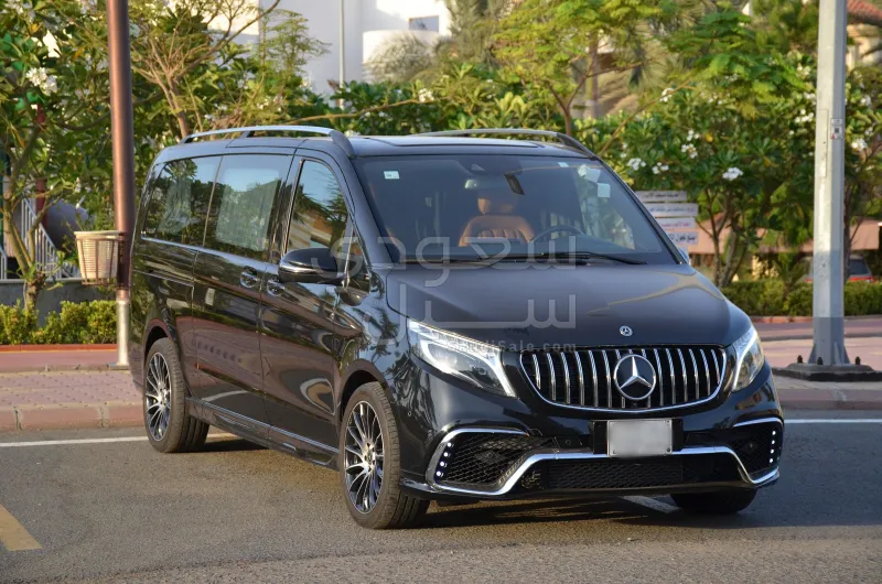 2023 Mercedes-Benz V 250