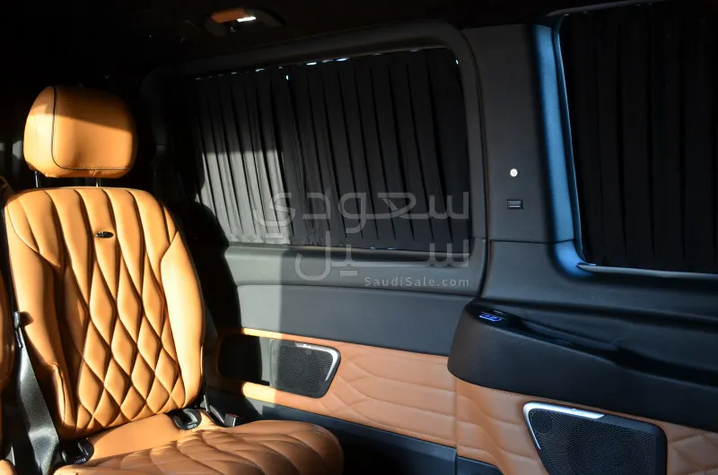 2023 Mercedes-Benz V 250