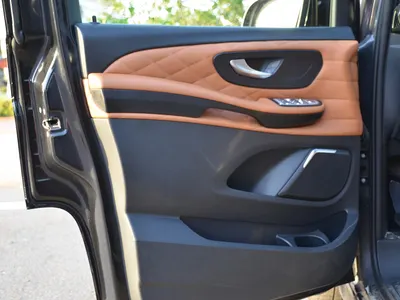 2023 Mercedes-Benz V 250