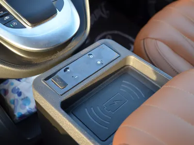 2023 Mercedes-Benz V 250