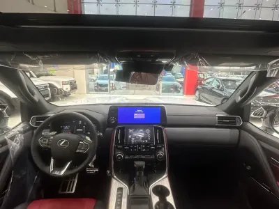 2025 Lexus LX 600 F