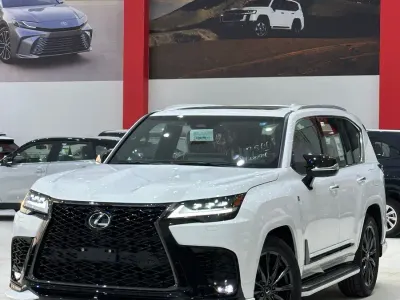 2025 Lexus LX 600 F