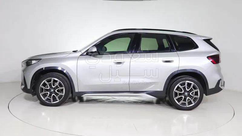 2024 BMW X Series 1