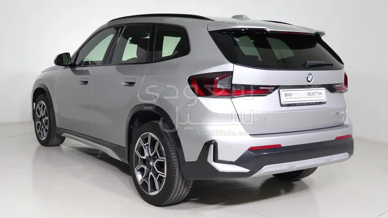 2024 BMW X Series 1