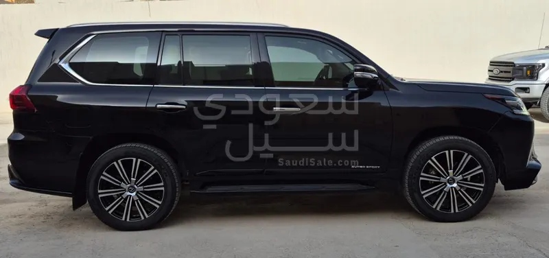 2020 Lexus LX 570 Sport Plus