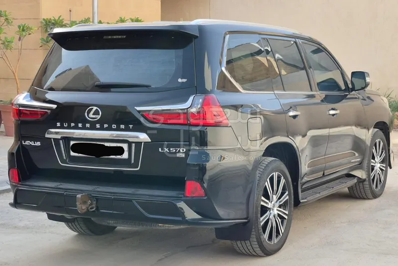 2020 Lexus LX 570 Sport Plus