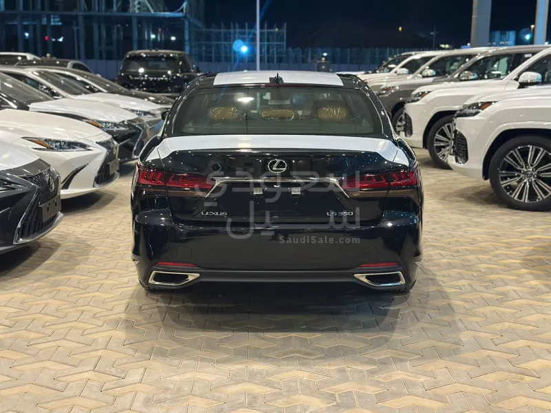 2025 Lexus LS 350