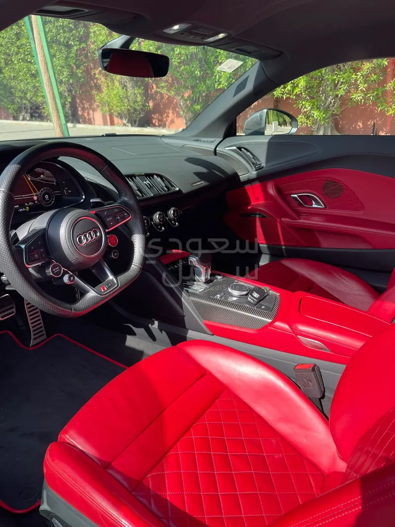 2018 Audi R8