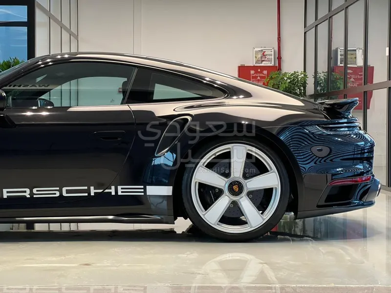 2025 Porsche 911 Turbo S