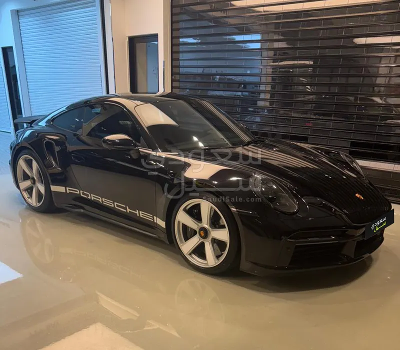 2025 Porsche 911 Turbo S
