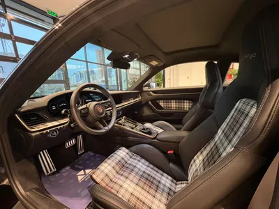 2025 Porsche 911 Turbo S