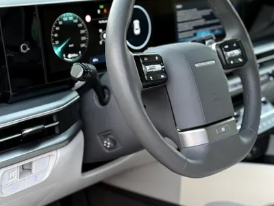 2023 Hyundai Azera Smart