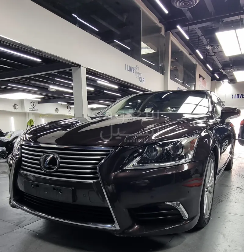 2015 Lexus LS 460